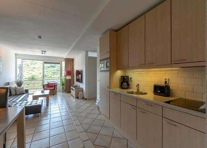 In By The Daire Callantsoog